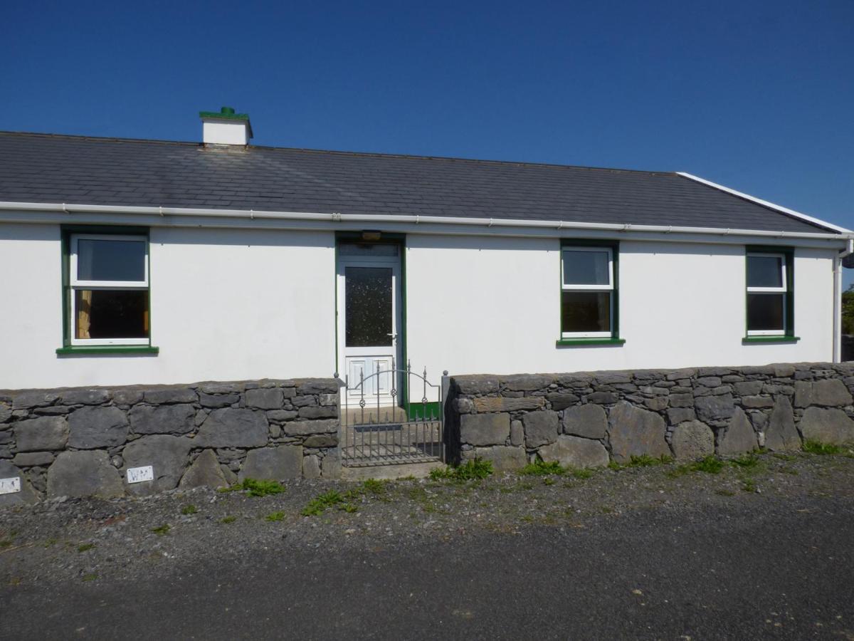 Seaview Cottage Ballyvaughan Bagian luar foto